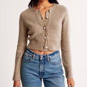 Abercrombie & Fitch Tan Cardigan Sweater